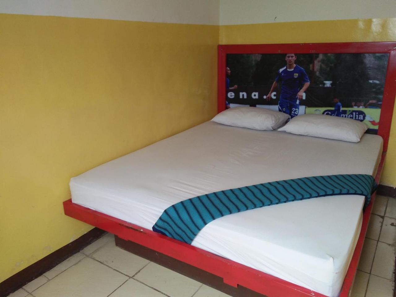 Wisma Bintang Lima Hotel Pekanbaru Esterno foto